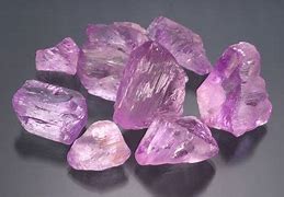Image result for kuncita cristal en bruto