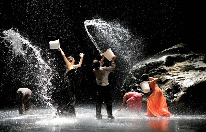 Pina movie review & film summary (2012) | Roger Ebert